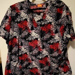 4X Women's Scrub Top